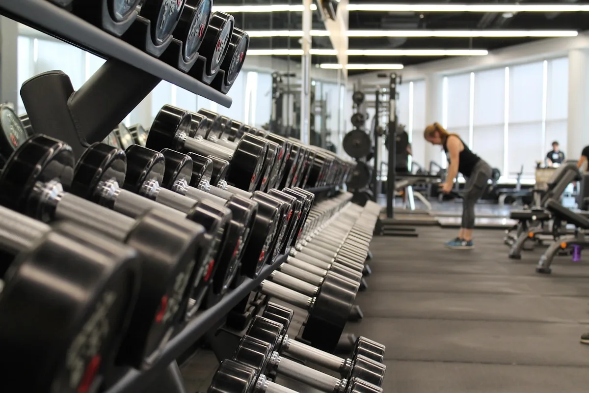 You don't need a fancy gym or a perfect programme to get stronger. The biggest resistance training review ever published — 137 studies, more than 30,000 people — found that barbells, resistance bands, machines, and even home workouts all build real strength and muscle. What matters is showing up, lifting with decent effort, and doing it at least twice a week. Everything else is details.
